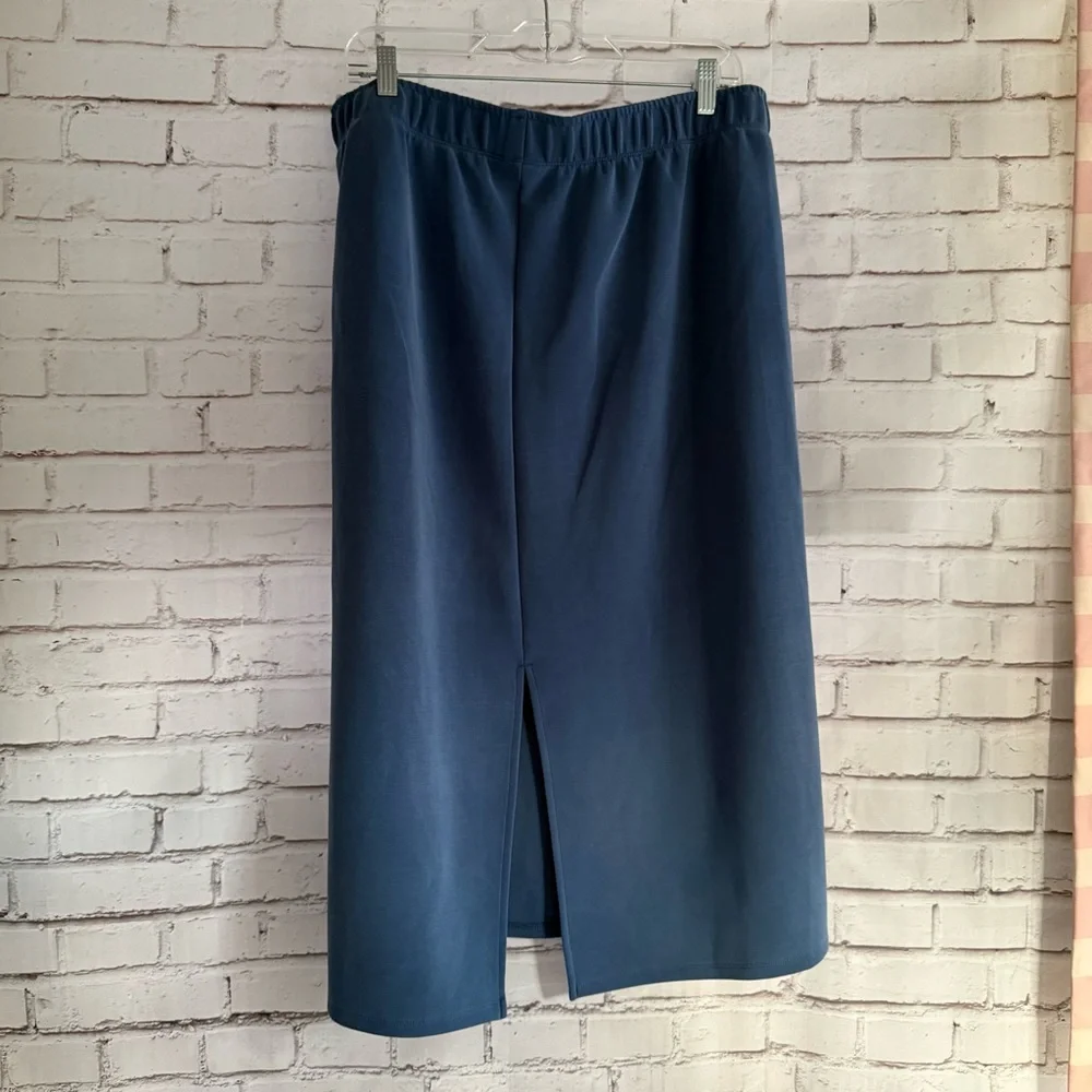 Sandwash Blue Women's Skirt‎